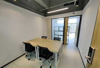 龙华电子女士腕表的价格